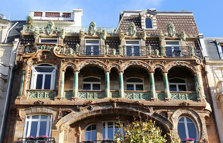 Du khách kinh ngạc trước những địa điểm thú vị nhất ở Paris - 1
