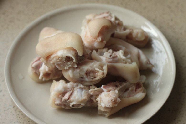 Cả con lợn chỉ có vài cái được ví như thuốc quý, làm đẹp da, nấu kiểu này mỗi tuần ăn 1 lần cực tốt - 3