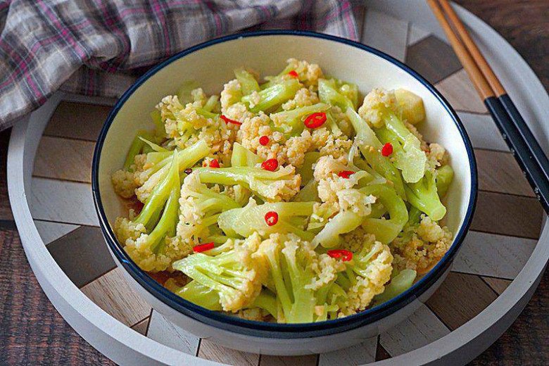 Hôm nay nấu gì: Bữa chiều toàn món quá ngon, vợ vội vàng phải cắm thêm cơm vì thiếu - 9