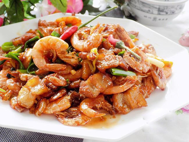 Hôm nay nấu gì: Bữa chiều toàn món quá ngon, vợ vội vàng phải cắm thêm cơm vì thiếu - 3