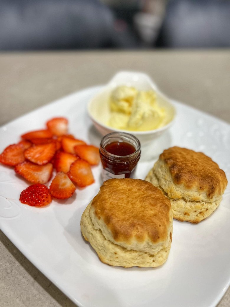 Siêu mẫu Hà Anh nấu cho chồng Tây và ái nữ bữa sáng thơm ngào ngạt, dân mạng khen "đã xinh còn khéo" - 10