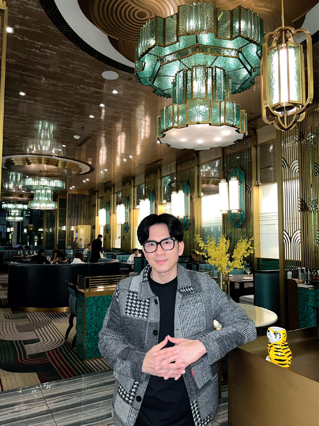 Chia tay tỷ phú hơn 32 tuổi, Vũ Hoàng Việt có bạn gái nóng bỏng còn Đan Trường ra sao hậu ly hôn? - 15