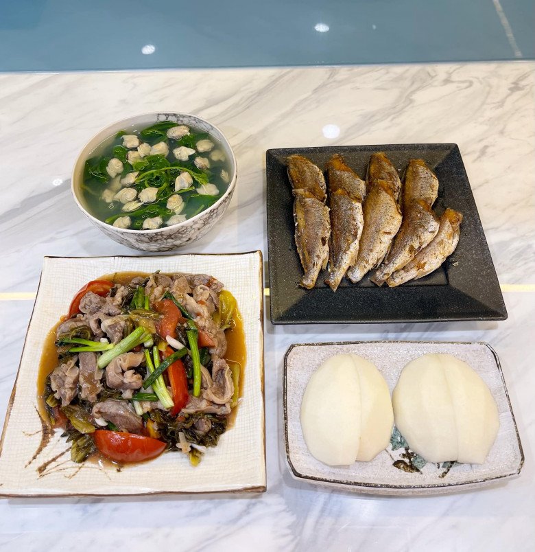 Những bữa cơm 3-4 món cực ngon của mẹ đảm Hải Phòng khiến ông xã tự hào, con mê tít - 11