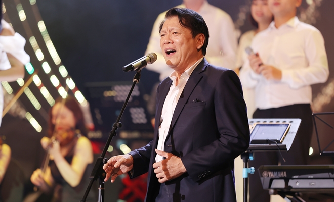 Quang Linh hết lời khen ngợi giọng hát NSƯT Tố Nga - 6