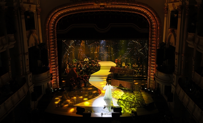 Quang Linh hết lời khen ngợi giọng hát NSƯT Tố Nga - 1