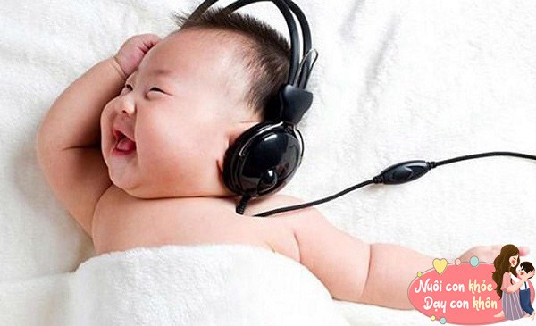 Trẻ sơ sinh gọi mẹ trong tháng này cho thấy IQ phát triển nhanh - 7