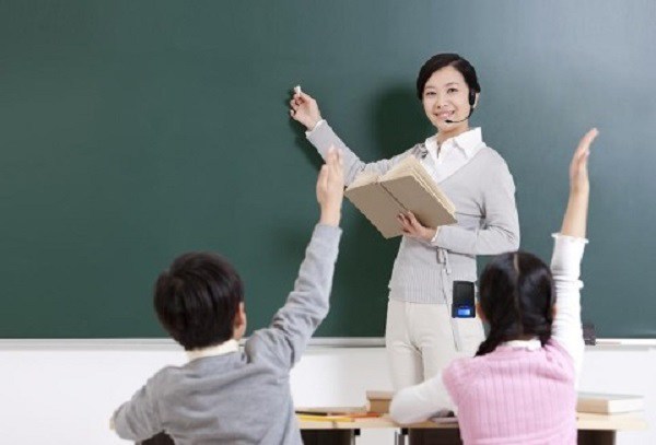 Giáo viên nghề cao quý nhưng cũng đối mặt với hàng loạt nguy cơ sức khỏe từ thể chất đến tâm thần - 2
