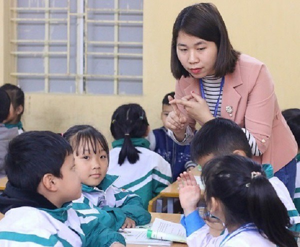 Giáo viên nghề cao quý nhưng cũng đối mặt với hàng loạt nguy cơ sức khỏe từ thể chất đến tâm thần - 3