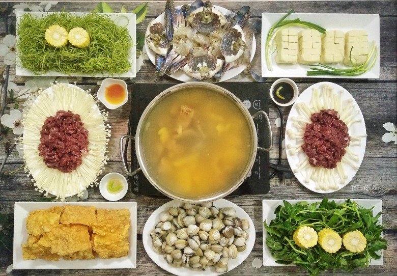 Nữ giảng viên cứ vào bếp là hoa nở đến choáng ngợp, ông xã và con chỉ biết nói 2 từ: &#34;Ngon, cuốn!&#34; - 15