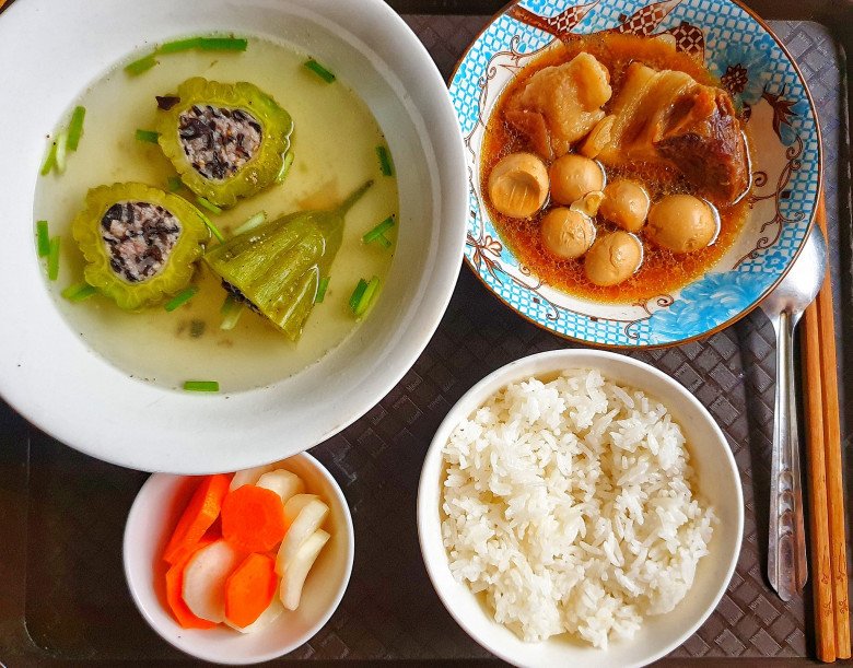 Chàng trai độc thân khoe cơm 1 mình, "không cần người yêu nấu ngon, chỉ cần người ăn món mình nấu" - 16