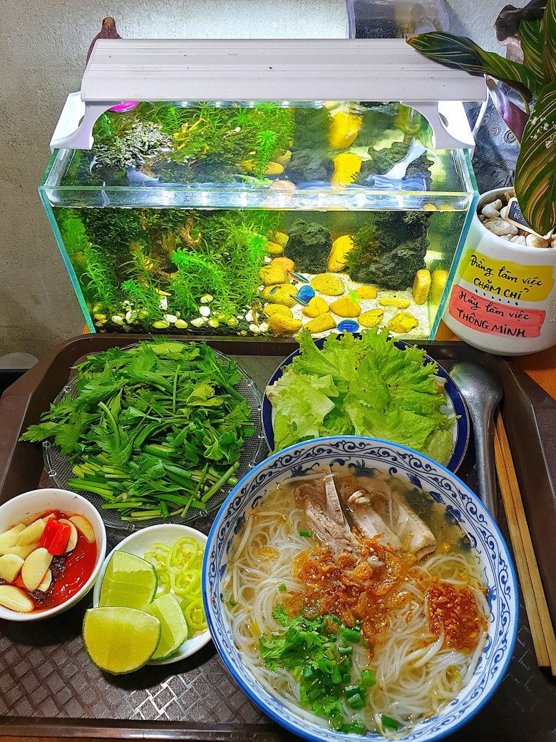 Chàng trai độc thân khoe cơm 1 mình, "không cần người yêu nấu ngon, chỉ cần người ăn món mình nấu" - 9