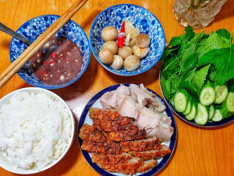 Chàng trai độc thân khoe cơm 1 mình, "không cần người yêu nấu ngon, chỉ cần người ăn món mình nấu" - 13