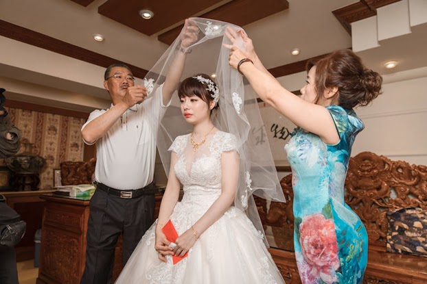 Vợ chồng hiếm muộn 15 năm, ngày ra tòa chị gái vợ lao đến báo tin động trời - 2