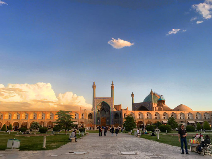 Iran là quốc gia như thế nào, có địa điểm gì đáng để ghé thăm? - 1