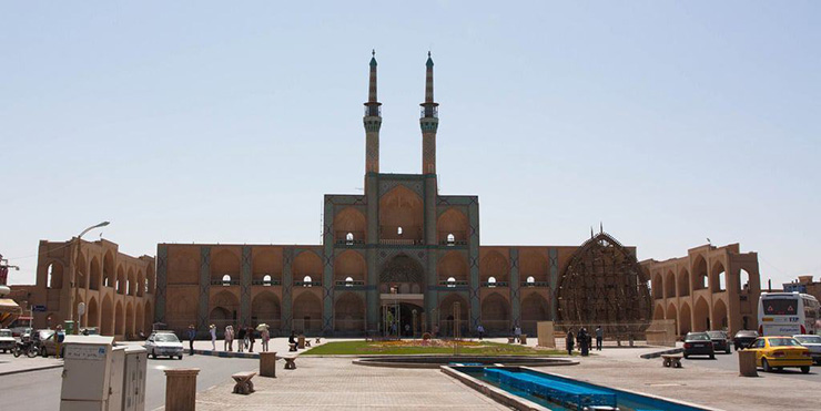 Iran là quốc gia như thế nào, có địa điểm gì đáng để ghé thăm? - 5