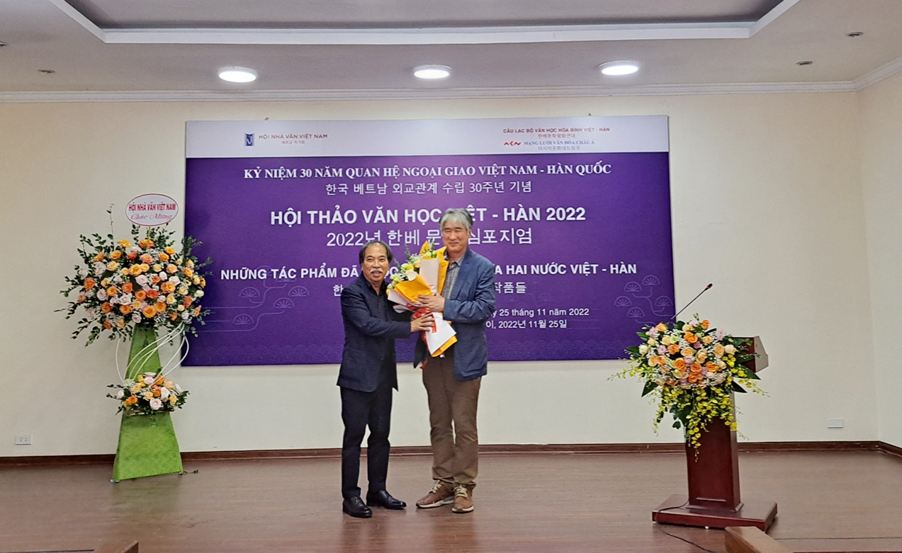 Cần bước ngoặt lớn để văn học Việt Nam được hiện diện nhiều hơn tại Hàn Quốc - 3