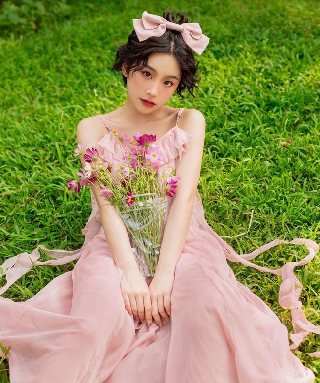 &#34;Thần tiên tỷ tỷ&#34; thế hệ mới là người đẹp 2k2 quê Thanh Hóa có vượt mặt hot girl xứ Lạng? - 15