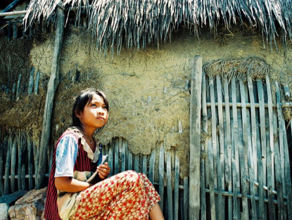 Nhiếp ảnh - Chùm ảnh &quot;Vòng tay thầy cô&quot;