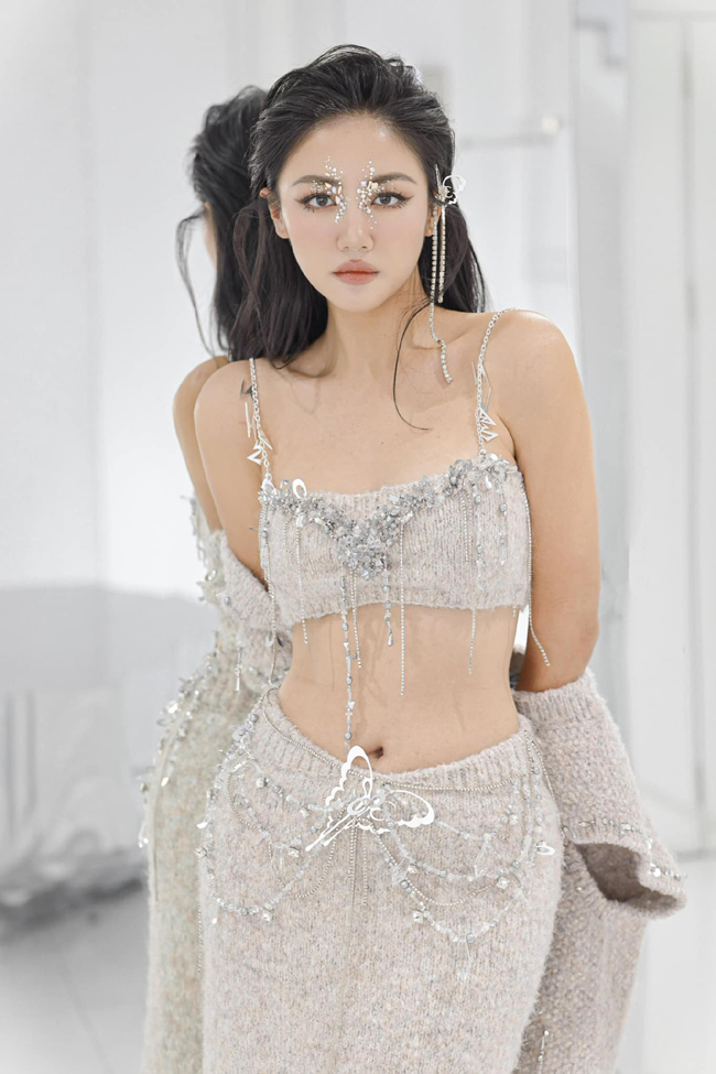 8 quý cô có mối quan hệ đặc biệt với Mr. Đàm: Ai nắm giữ nhiều bí mật nhất? - 11