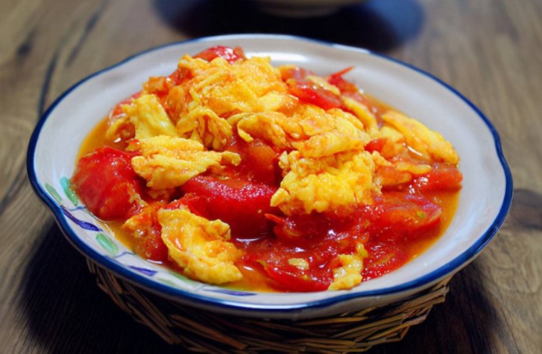 Muốn trứng chưng cà chua siêu ngon thơm nức thì cho cái gì vào trước, nhiều người làm sai nên không ai muốn ăn - 7
