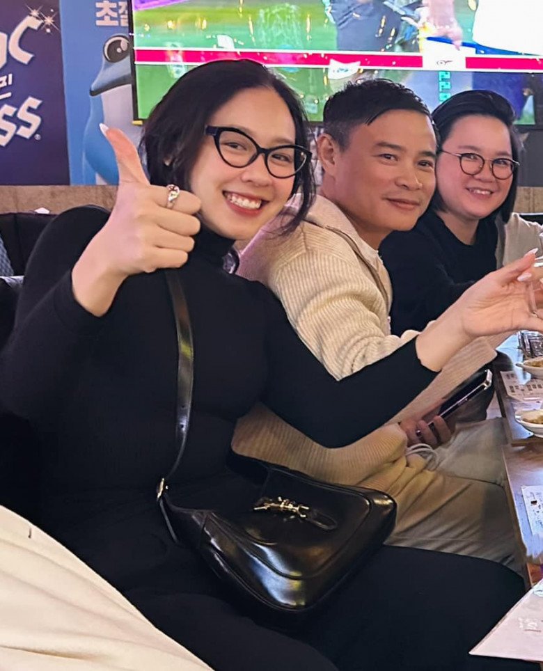 Mỹ nhân bỏ việc VTV lấy chồng triệu phú, đẻ xong được khen nhuận sắc nhưng phải “tự thú” một điều - 1