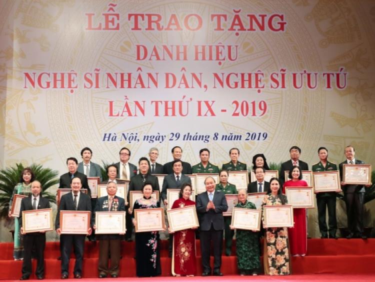 Thành lập Hội đồng cấp Nhà nước xét tặng danh hiệu “Nghệ sĩ nhân dân”, “Nghệ sĩ ưu tú” lần thứ 10