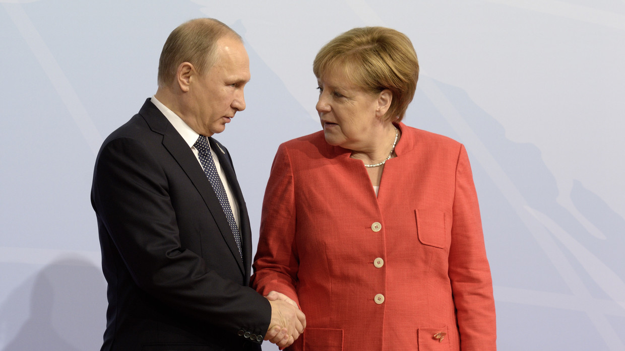Cựu Thủ tướng Đức hé lộ mục đích thỏa thuận ngừng bắn ở Ukraine năm 2014 - 1