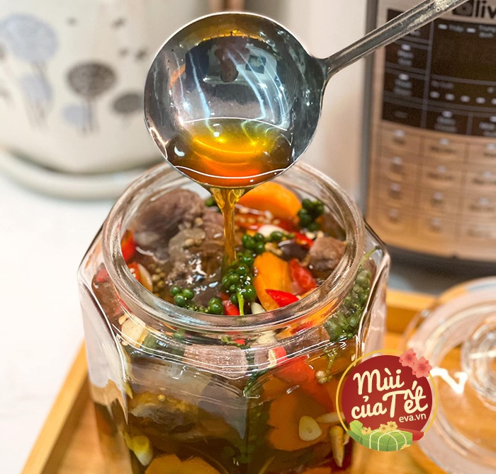 Thiếu món nhậu Tết, &#34;bỏ túi&#34; ngay cách làm bắp bò ngâm mắm giòn sần sật, thơm nức ngon xoắn lưỡi - 7