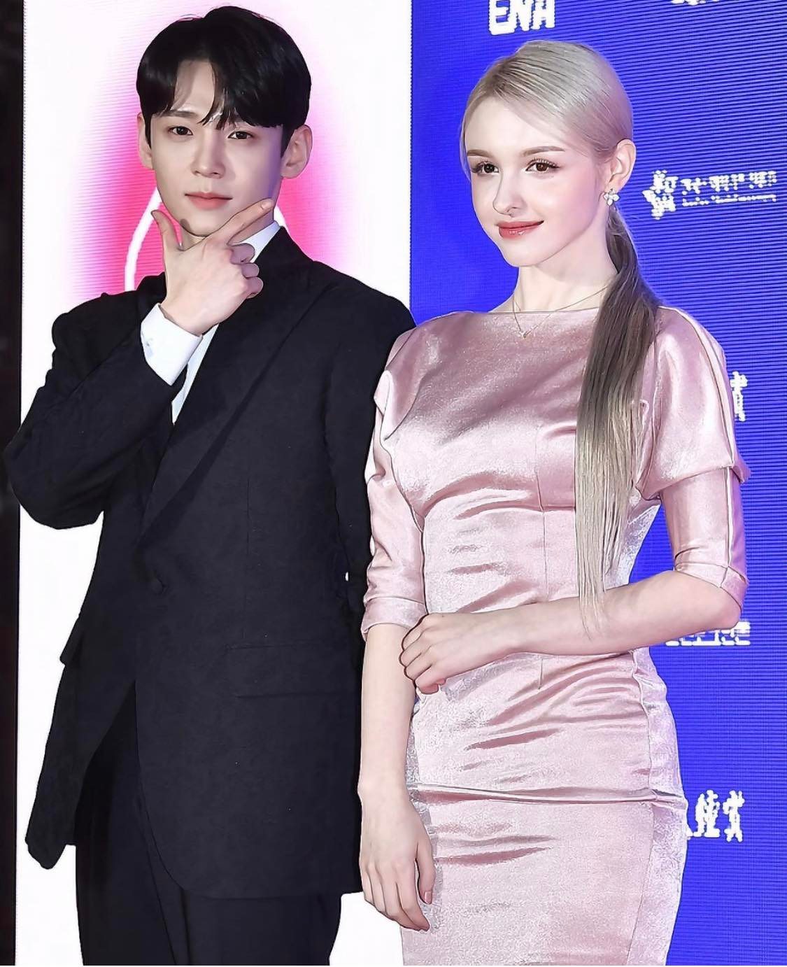 2 nàng mẫu Uzbekistan, Li Băng nổi tiếng ở Hàn Quốc nhờ vẻ ngoài đẹp tựa "búp bê sống" - 4