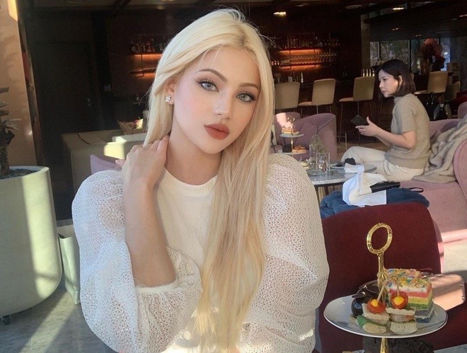 2 nàng mẫu Uzbekistan, Li Băng nổi tiếng ở Hàn Quốc nhờ vẻ ngoài đẹp tựa "búp bê sống" - 8