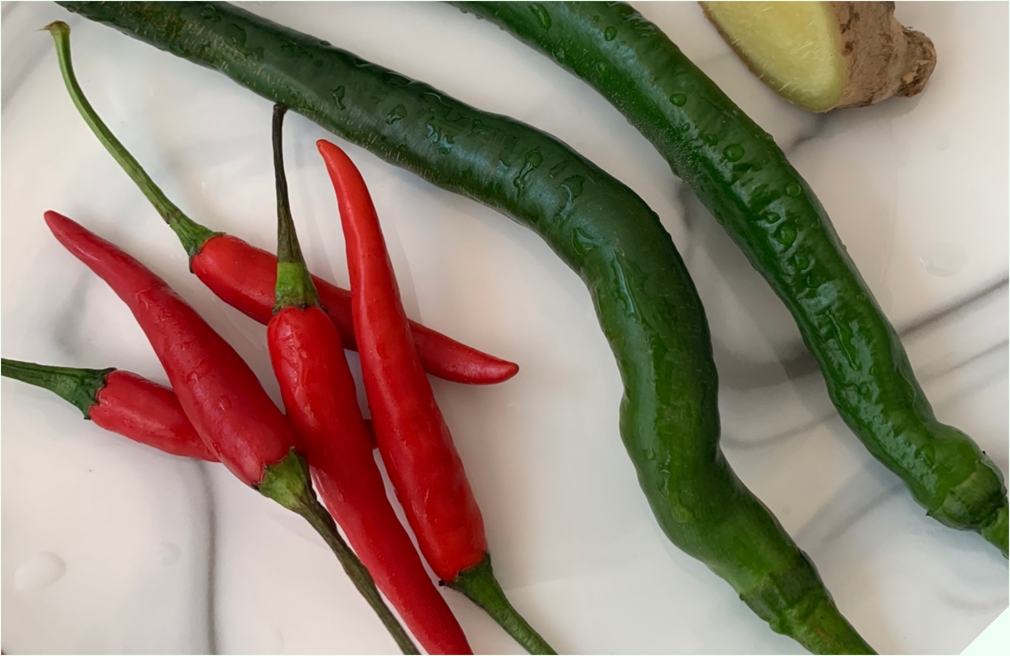 Đi chợ gặp loại thịt được ví như “vị thuốc mùa đông” mua về nấu cùng quả dài ngoằng thành món cay cay, lớn nhỏ đều ăn “thun thút” - 4