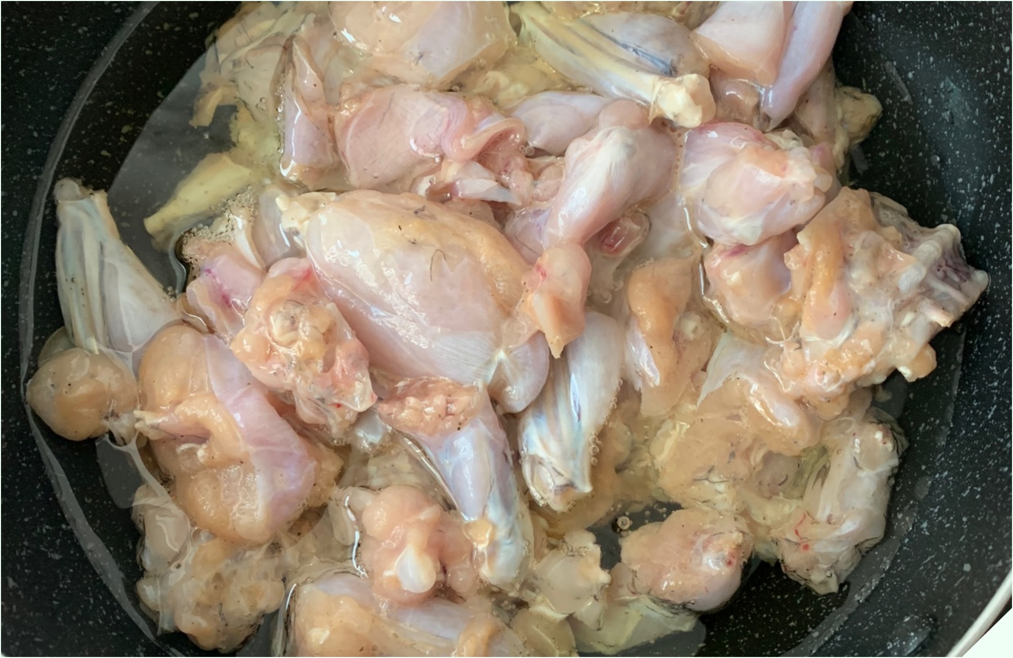 Đi chợ gặp loại thịt được ví như “vị thuốc mùa đông” mua về nấu cùng quả dài ngoằng thành món cay cay, lớn nhỏ đều ăn “thun thút” - 13