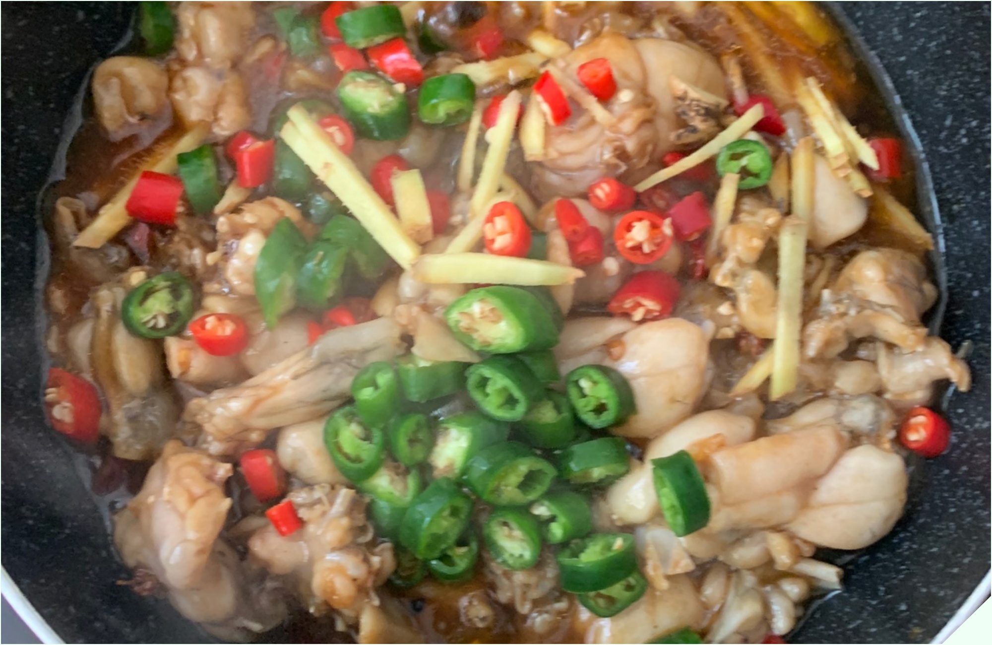 Đi chợ gặp loại thịt được ví như “vị thuốc mùa đông” mua về nấu cùng quả dài ngoằng thành món cay cay, lớn nhỏ đều ăn “thun thút” - 19