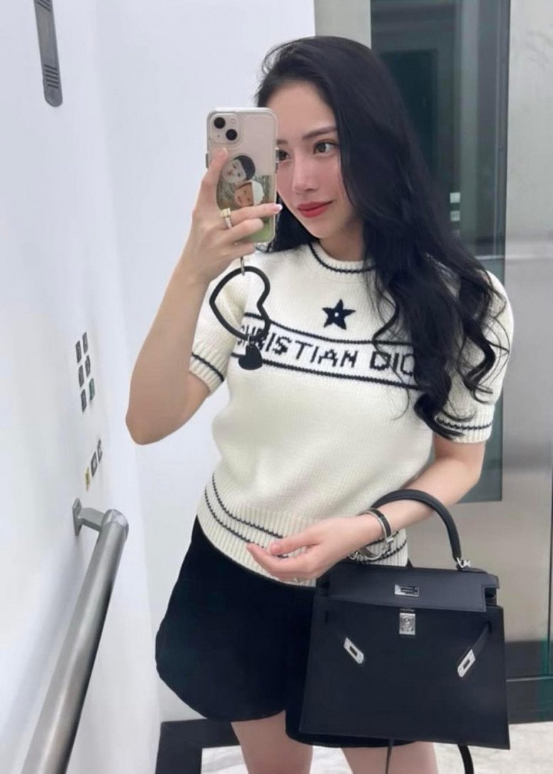 Áo 60 triệu đồng được "con dâu nhà chủ tịch" Đỗ Mỹ Linh lăng xê - 5