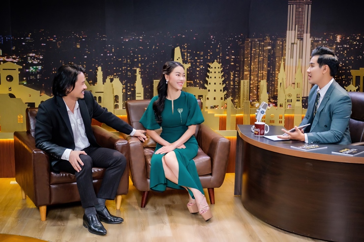 Chuyện tình cô – trò của vợ chồng  ĐD Hoàng Nhật Nam và &#34;bà trùm hoa hậu&#34; Kim Dung - 4