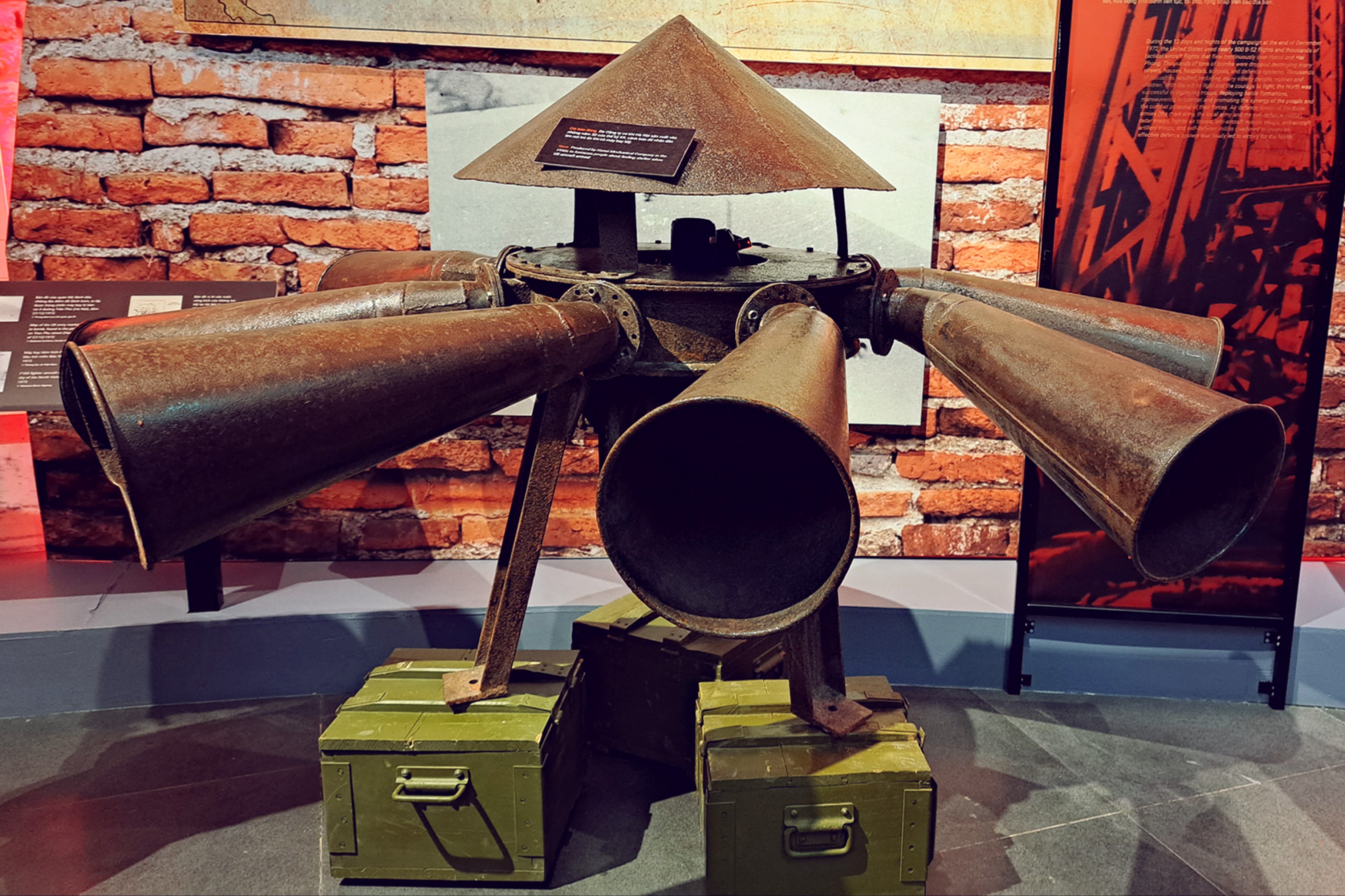 Xúc động trước những hiện vật đặc biệt tại chuyên đề “Hà Nội 1972- Khát vọng hoà bình” - 8