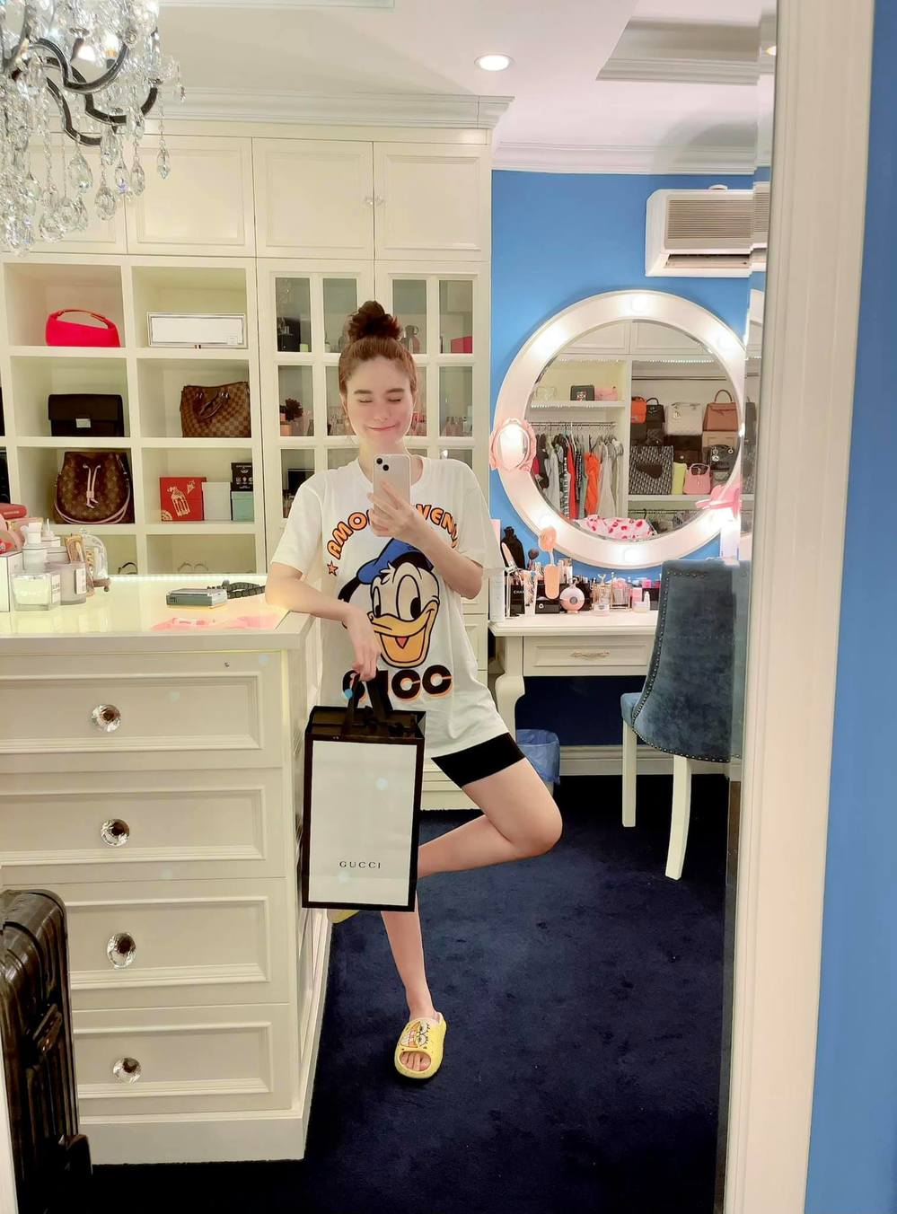 Đoàn Di Băng cứ phát ngôn về tiền là gây tranh cãi: Sự thật tài sản của "đại gia Quận 7" ra sao? - 5