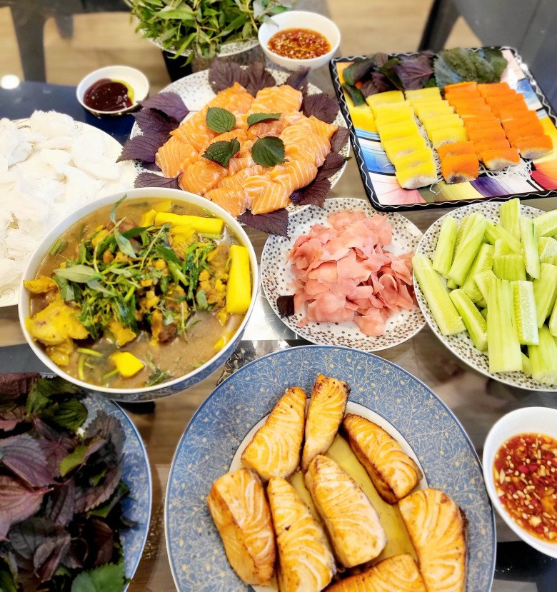 Tình cảnh vợ Mạnh Trường sau sinh con thứ 3: Vào bếp nấu cho cả nhà món mình không ăn được, đành ngồi nhìn - 7