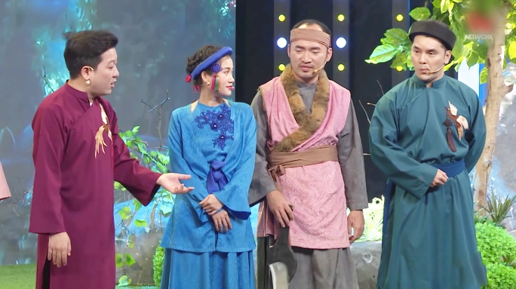 Hơn kém 1 tuổi, Cường Đô la và Ưng Hoàng Phúc có ngoại hình trái ngược thế này - 7