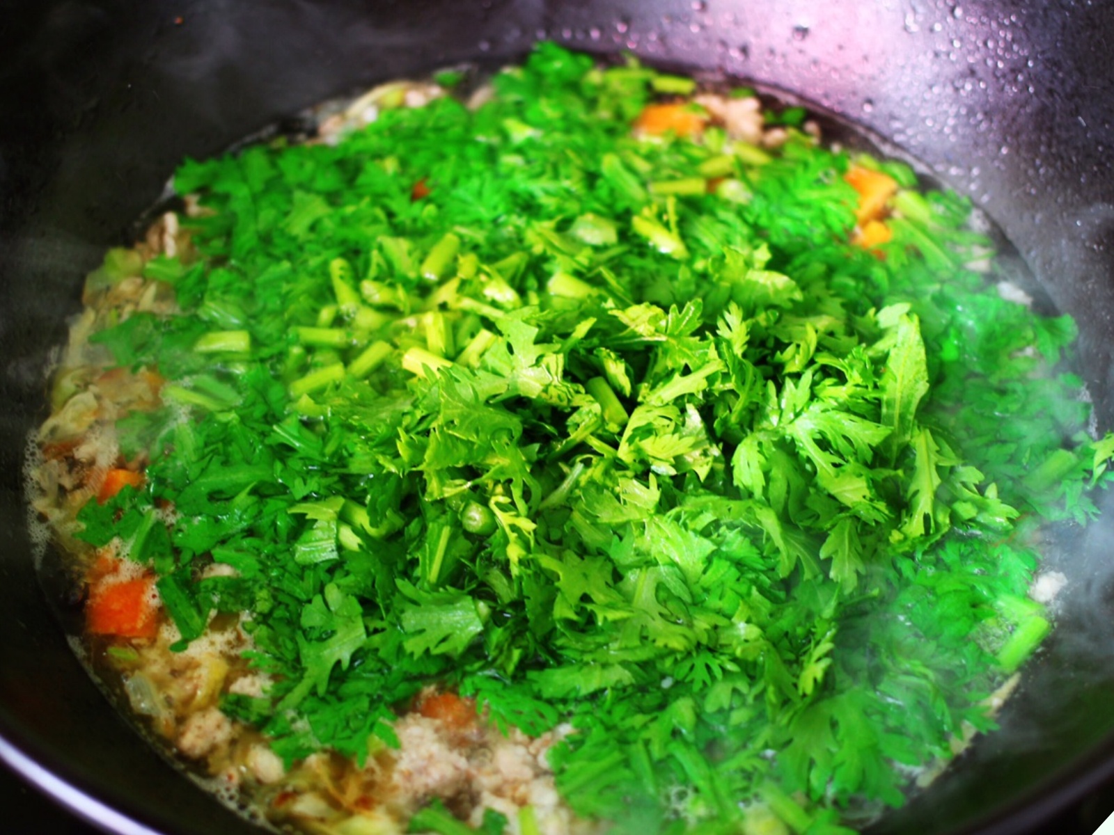 Loại rau người Trung Quốc ví như “món ăn hoàng đế”, đem nấu chung với thứ củ thông dụng này thành canh đại bổ - 13