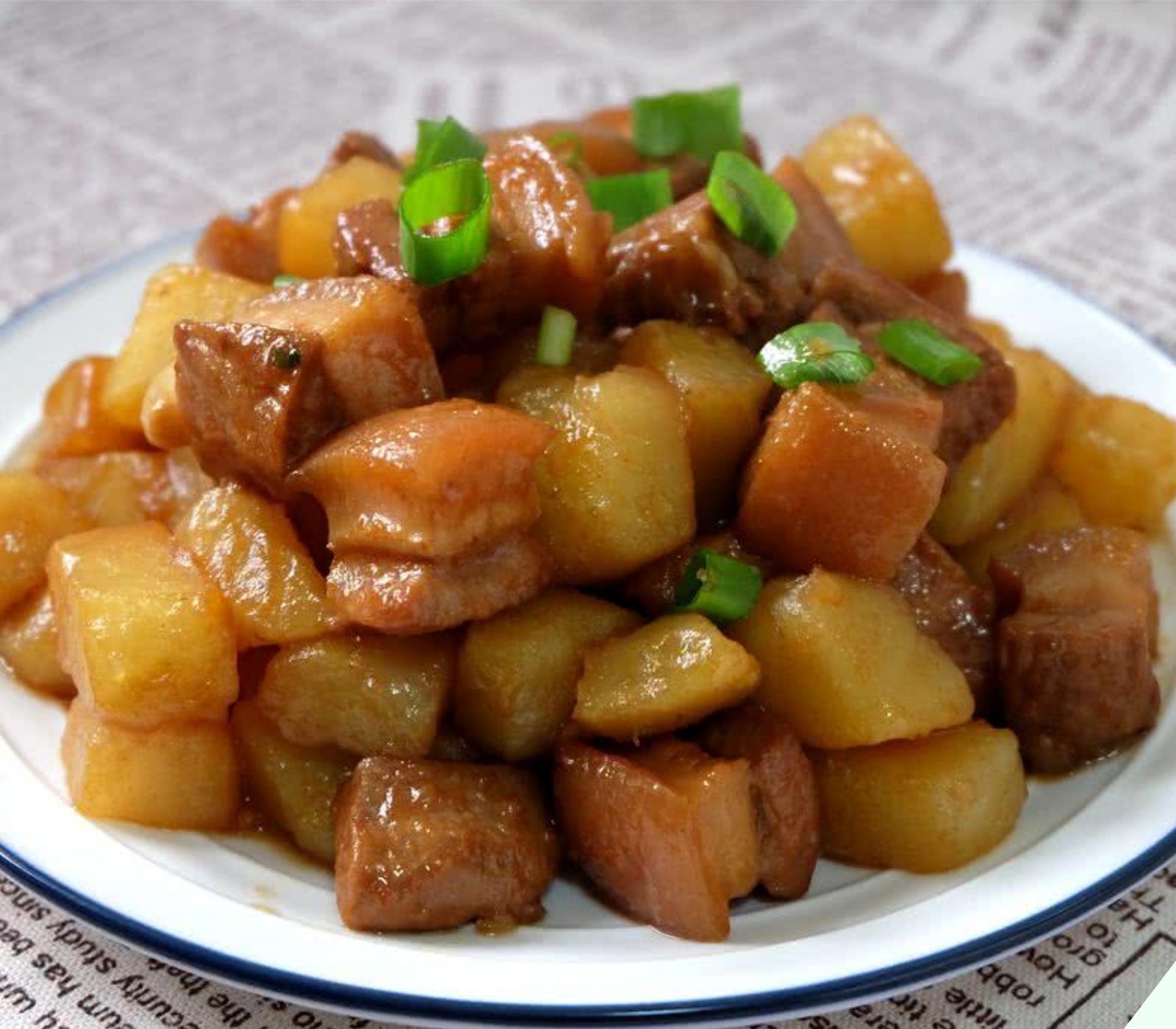 Chần thịt lợn nên dùng nước lạnh hay nước nóng? Nhiều người dùng nhầm nước khiến thịt tanh nồng lại “khô như rơm” - 17