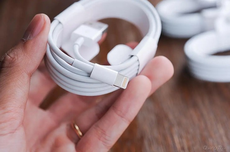 Cáp sạc càng dài liệu có khiến thiết bị sạc chậm? - 2
