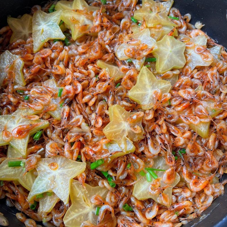 "Nàng dâu hào môn" Tăng Thanh Hà khoe nấu cháo gà, cho thứ này vào cháo cực thơm lại bổ dưỡng - 6