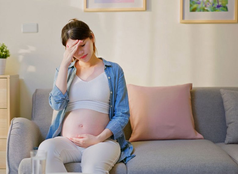 Bác sĩ sản khoa chỉ rõ mẹ bầu bị sốt xuất huyết nguy hiểm nhất ngày thứ 3-7 và cách chăm sóc - 2