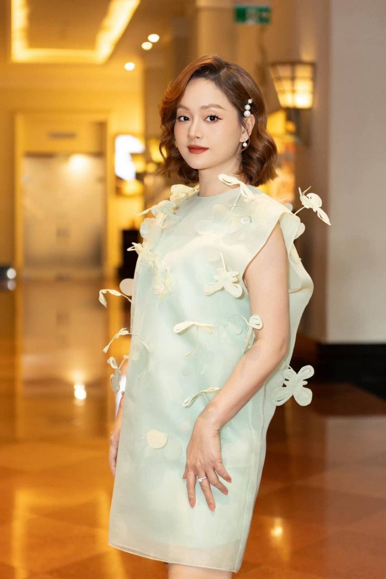 Thêm 4 gia đình sao Việt chuẩn bị tăng dân số, 1 em bé lai Tây khiến dân tình tò mò - 3