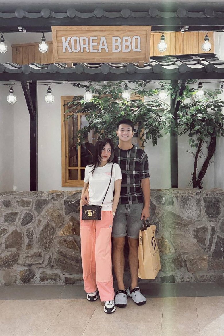 Thêm 4 gia đình sao Việt chuẩn bị tăng dân số, 1 em bé lai Tây khiến dân tình tò mò - 12