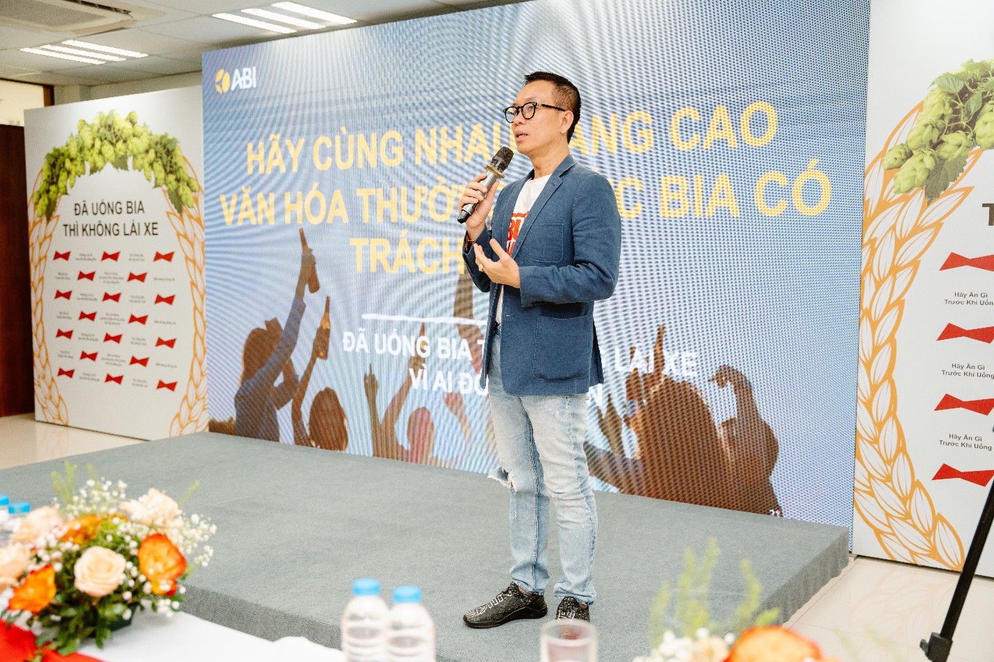 AB InBev nâng cao nhận thức ‘Đã uống bia thì không lái xe’ cho công nhân tỉnh Hòa Bình - 3