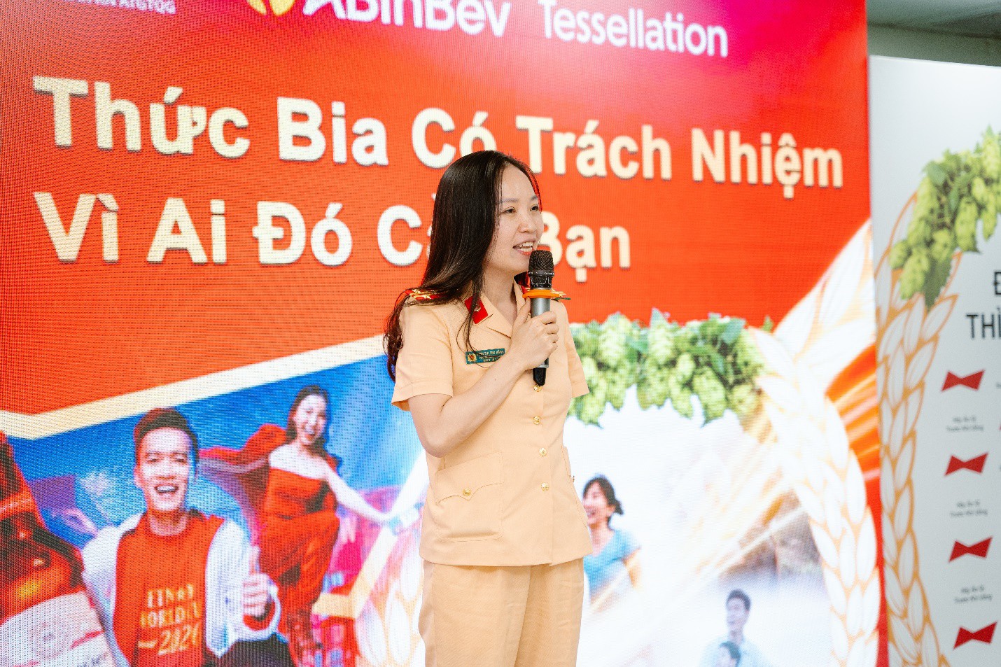 AB InBev nâng cao nhận thức ‘Đã uống bia thì không lái xe’ cho công nhân tỉnh Hòa Bình - 4