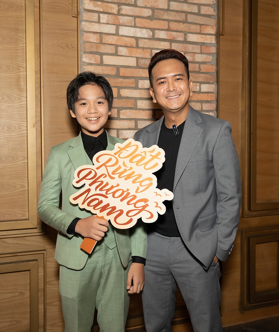 Bé An, thằng Cò “Đất phương Nam” 25 năm trước xuất hiện trong buổi ra mắt bản điện ảnh - 5