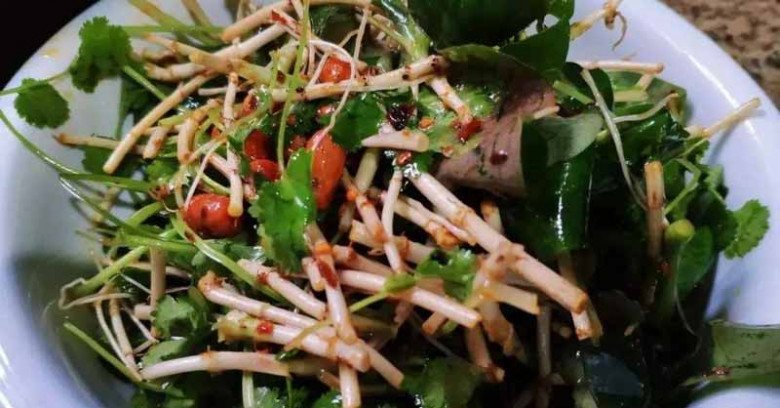 Loại lá tanh ngòm rất giàu vitamin A, người Nhật ví như “rau giải độc”, 5 phút có món ngon - 4